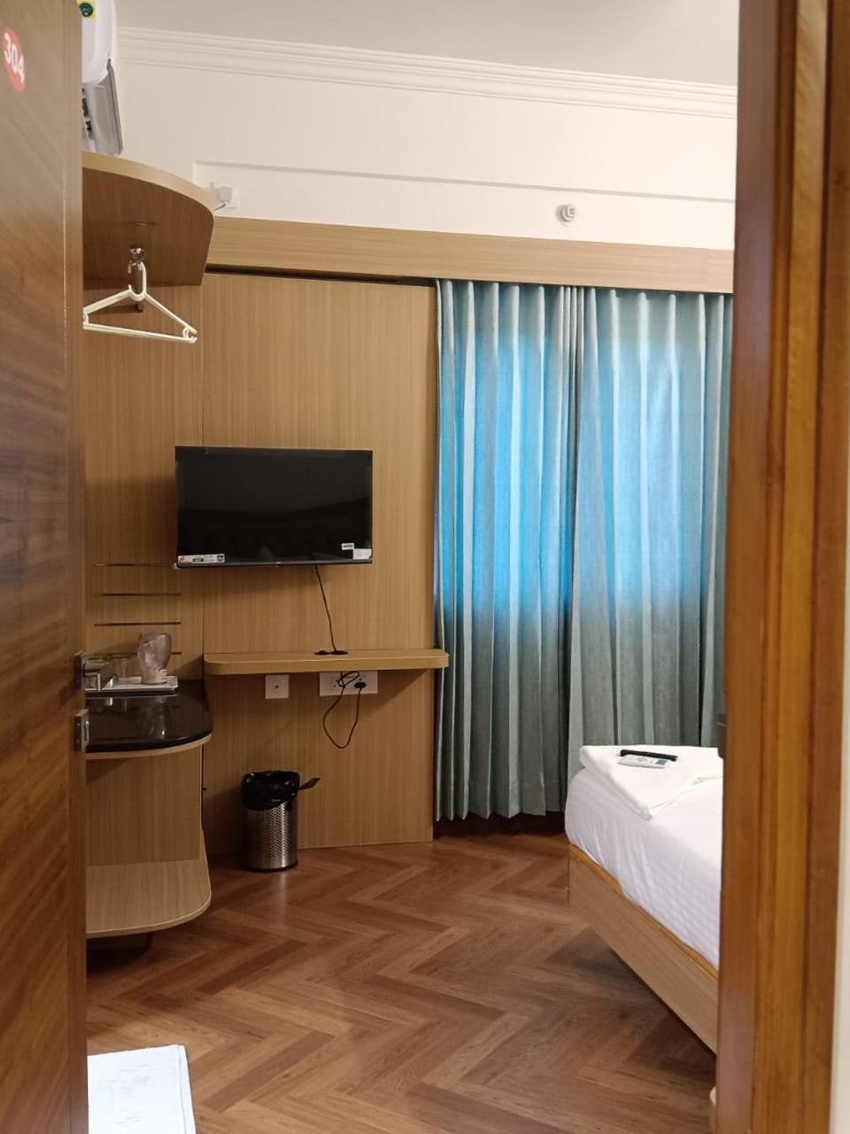 Krishna Inn بنغالور المظهر الخارجي الصورة